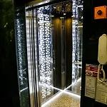 White Golden 아파트호텔 트라존