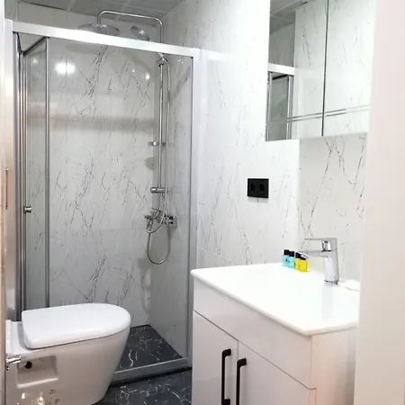 White Golden Apart Otel