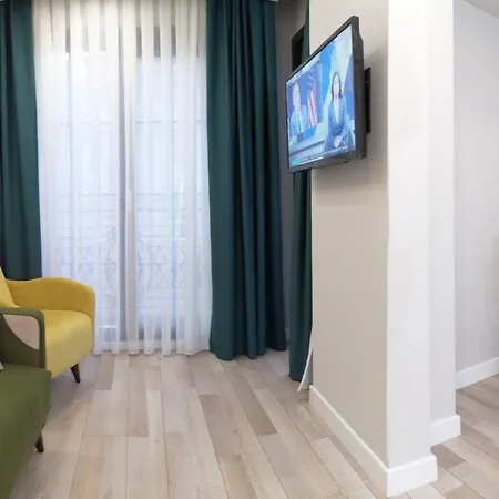 Apart Otel White Golden