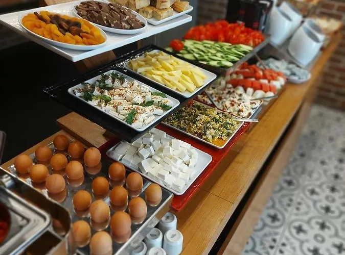 White Golden شقة فندقية 4*