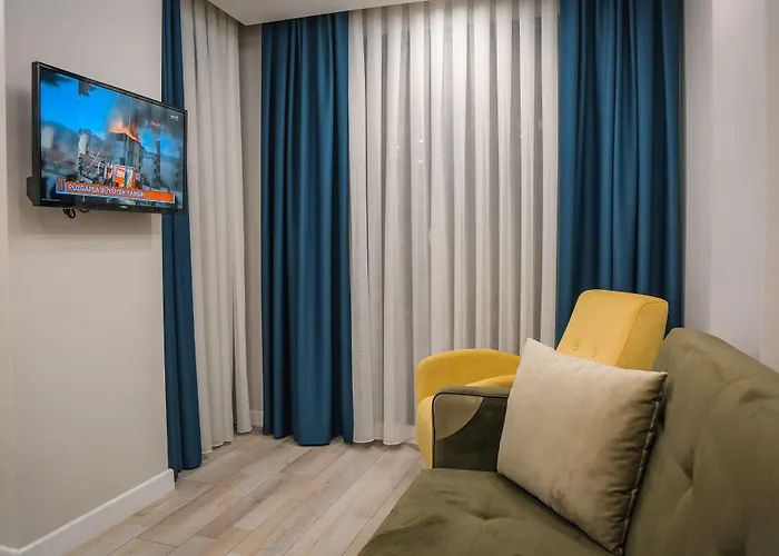 Aparthotel White Golden 4*